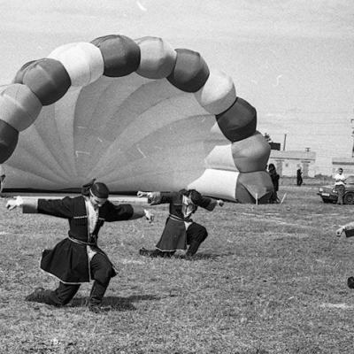 70letmendikar2000 740