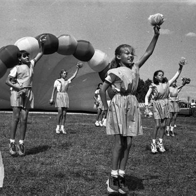 70letmendikar2000 744